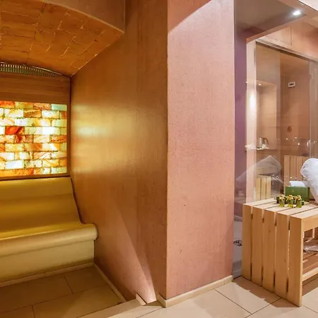 Luxury 3*