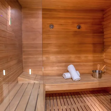 Pensjonat Luxury 3*